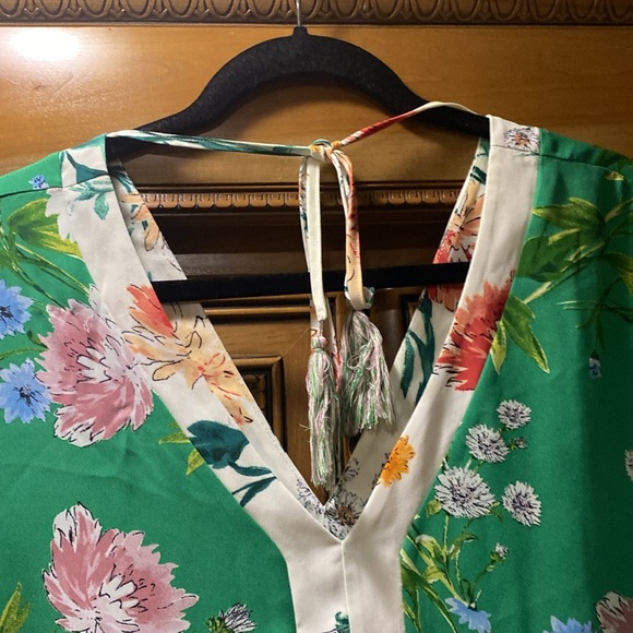Chenault Green / White Floral Loose Fit Blouse Size Large - Picture 4 of 6